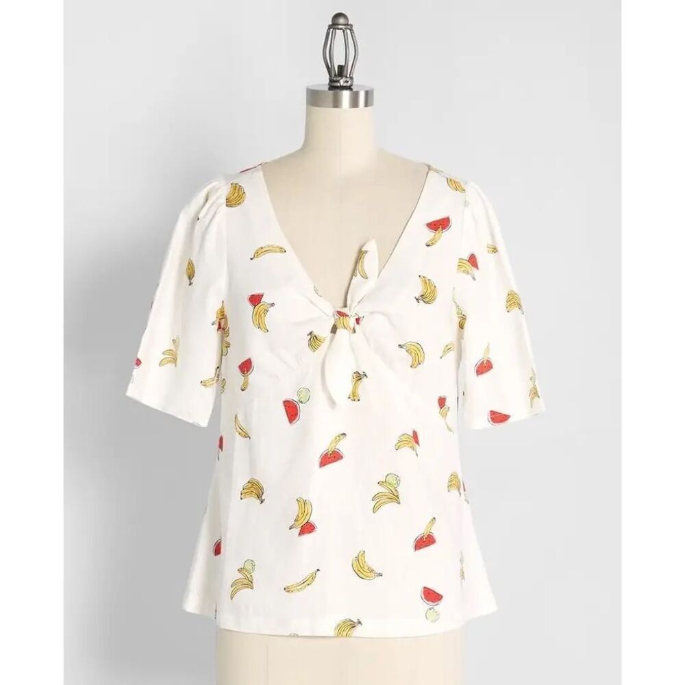 ✨ModCloth Pack a Picnic Tie Front Linen Sz Small Shirt✨